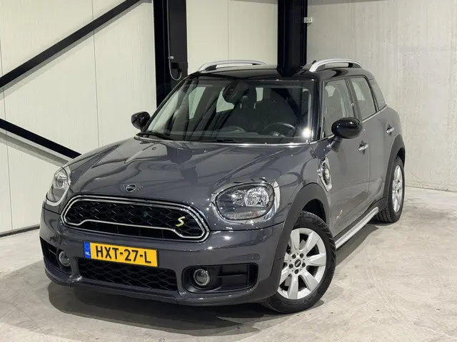 MINI Countryman 1.5 Cooper S ALL4 2019 Hybride Benzine 23
