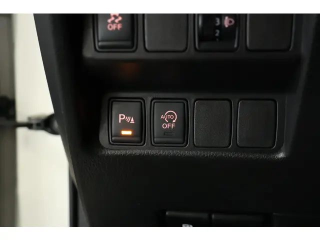 Nissan QASHQAI 1.2 Acenta 2014 Benzine 17