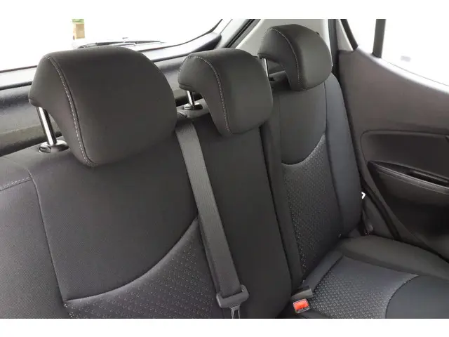 Opel KARL 1.0 ecoFLEX Edition 2016 Benzine 14
