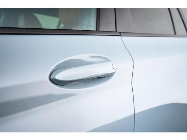 BMW X3 xDrive30e 2022 Hybride Benzine 27