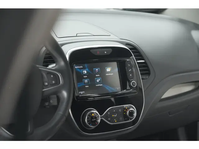 Renault Captur TCe 90 Intens 2017 Benzine 49