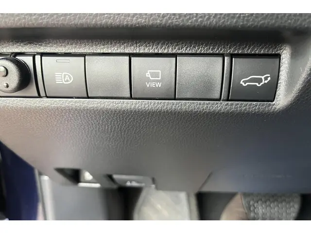 Toyota RAV4 2.5 Hybrid AWD Bi-Tone 2023 Hybride Benzine 21