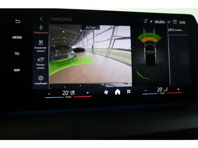 BMW 1 Serie 123 xDrive 2025 Benzine 16