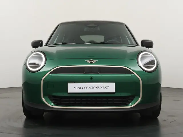 MINI 3-Deurs 2