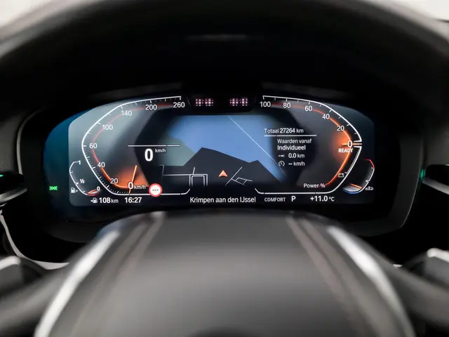 BMW 5 Serie Touring 530i xDrive M Sport 2023 Benzine 24