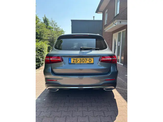 Mercedes-Benz GLC 250 d 4MATIC Edition 1 2016 Diesel 10