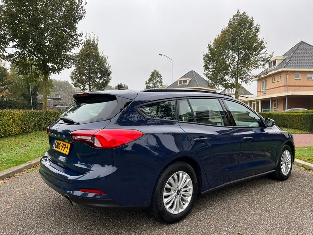 Ford Focus Wagon 1.0 EcoBoost Trend Edition 2020 Benzine 3