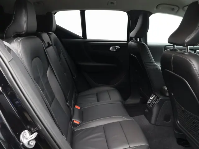Volvo XC40 T4 Recharge Inscription 2022 Hybride Benzine 9