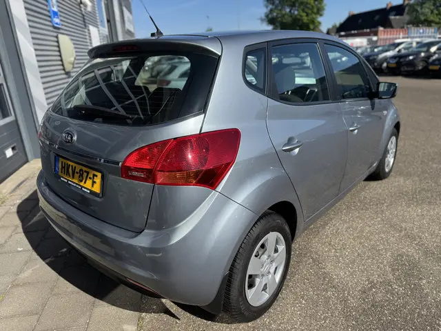Kia Venga 1.6 CVVT Automaat ComfortLine 2019 Benzine 10