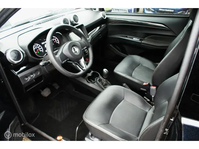 Aixam Crossover Brommobiel Premium 2024 Diesel 7