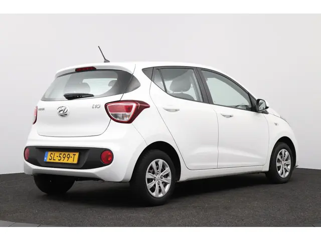 Hyundai i10 1.0i Comfort 2018 Benzine 2
