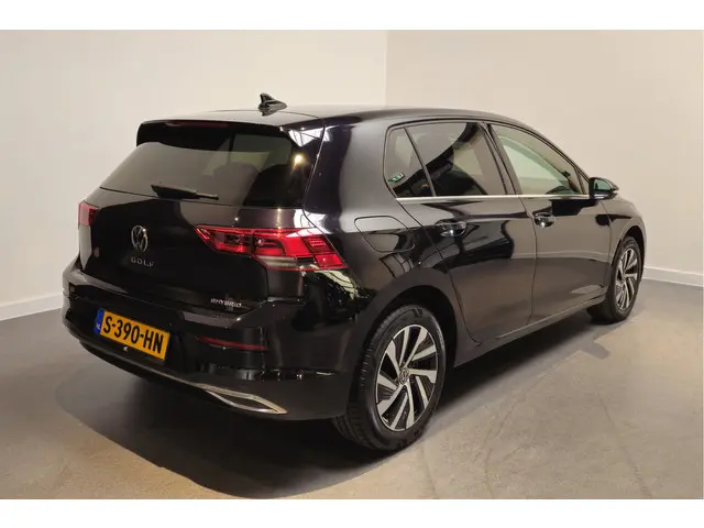 Volkswagen Golf 1.4 eHybrid Style 2020 Hybride Benzine