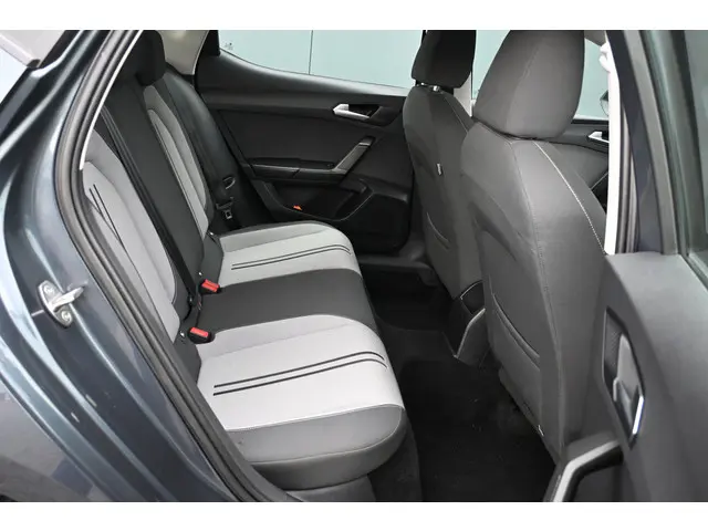 SEAT Leon 1.0 TSI Style Business Intense 2021 Benzine 22