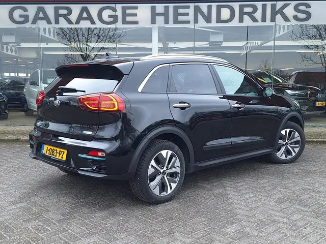 Kia e-Niro ExecutiveLine 64 kWh 2020 Elektrisch 5