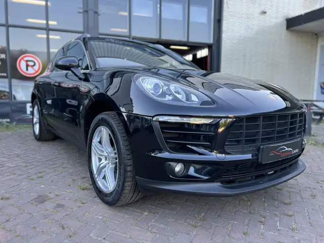 Porsche Macan 2.0 2017 Benzine 2