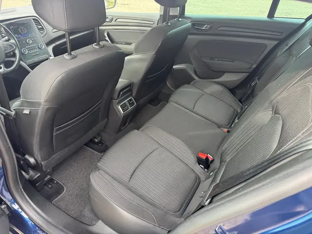 Renault Mégane Estate 1.2 TCe Limited 2017 Benzine 17