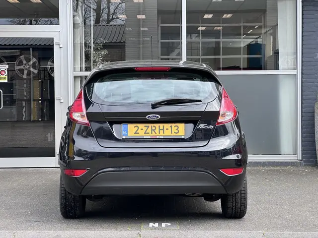 Ford Fiesta 1.0 Style 2015 Benzine 4