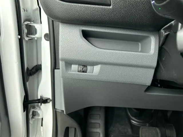 Opel Vivaro 2.0 145 pk L3H1 Edition 2023 Diesel 16