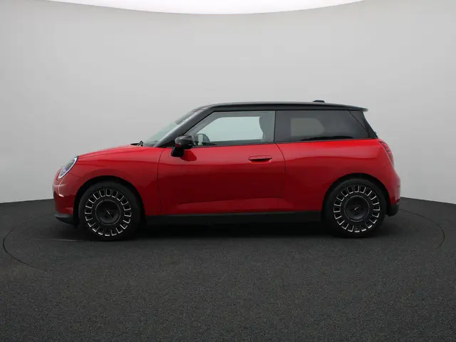 MINI 3-Deurs Cooper E 2025 Elektrisch 4
