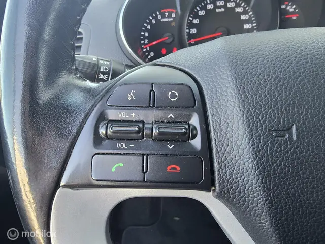 Kia Picanto 1.0 CVVT First Edition 2015 Benzine 9