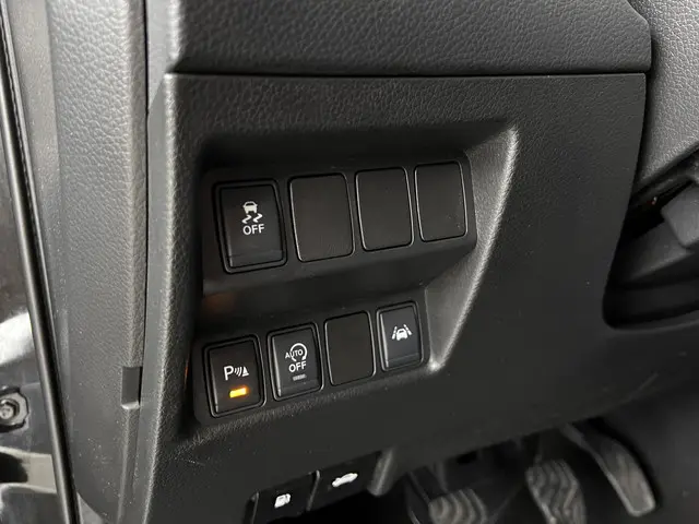 Nissan QASHQAI 1.2 Premier Edition 2014 Benzine 25