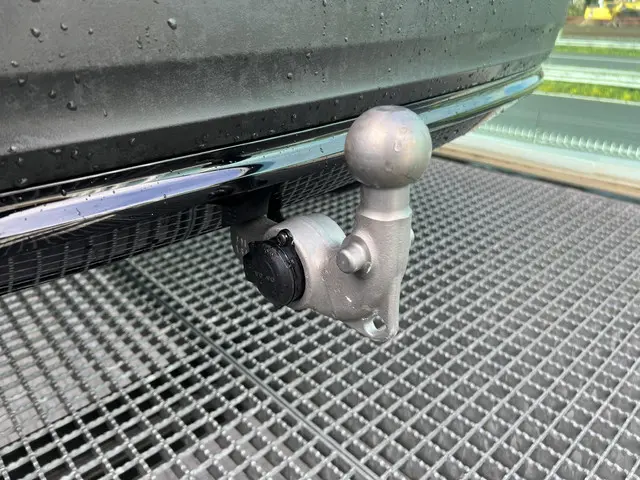 Volvo XC40 2.0 B4 Plus Dark 2025 Benzine 10