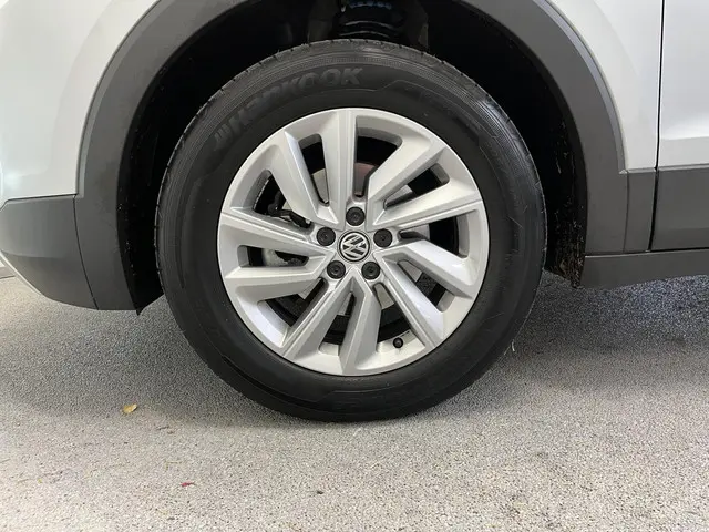 Volkswagen T-Cross 1.0 TSI Life 2019 Benzine 37