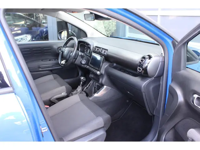 Citroën C3 Aircross 1.2 PureTech Shine 2021 Benzine 12