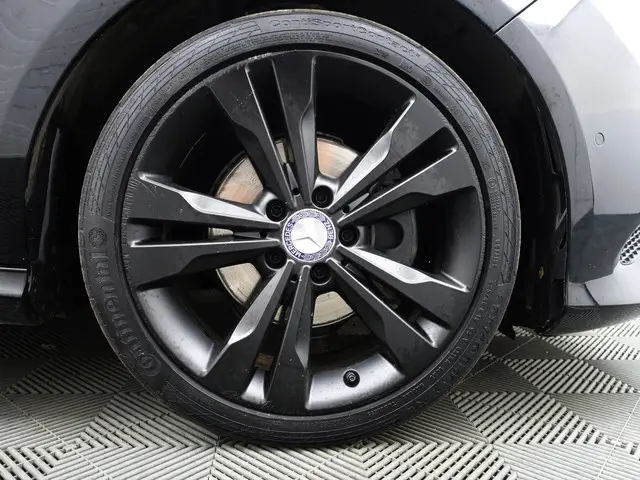 Mercedes-Benz CLA 180 AMG Edition Plus- 2016 Benzine 20
