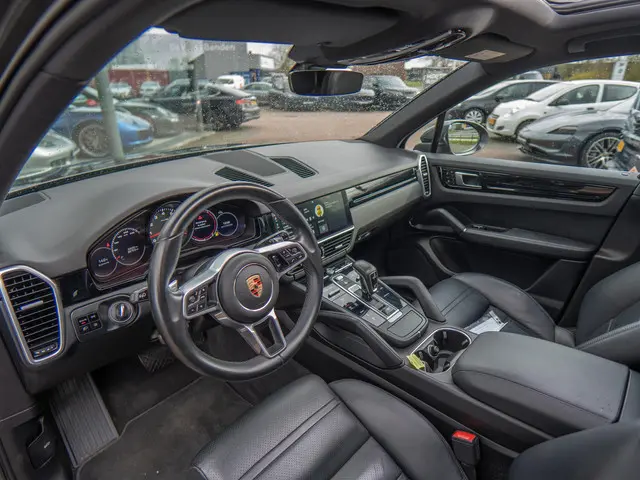 Porsche Cayenne 3.0 2020 Benzine 12