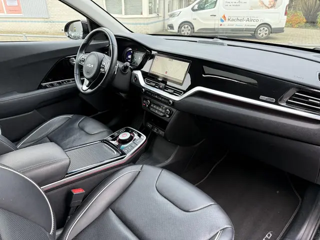 Kia e-Niro Aut. ExecutiveLine 64kWh 2021 Elektrisch 14