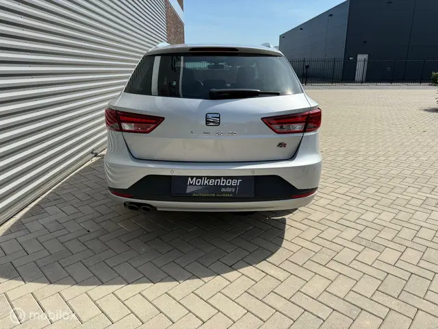 SEAT Leon Sportstourer ST 1.4 EcoTSI FR 2016 Benzine 4