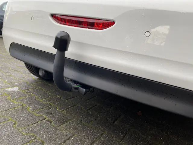 Peugeot 208 1.2 VTi Allure 2013 Benzine 23