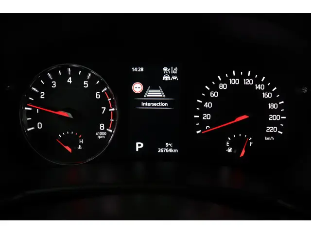 Suzuki Swift 1.2 Select Smart Hybrid 2025 Benzine 6