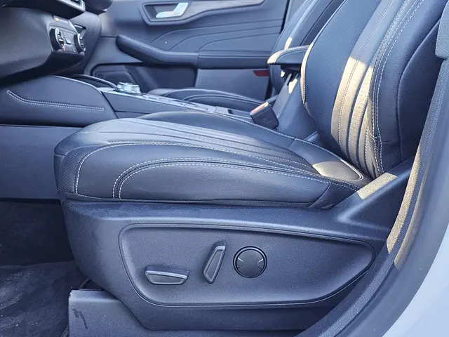 Ford Kuga Vignale 2021 Hybride Benzine 31