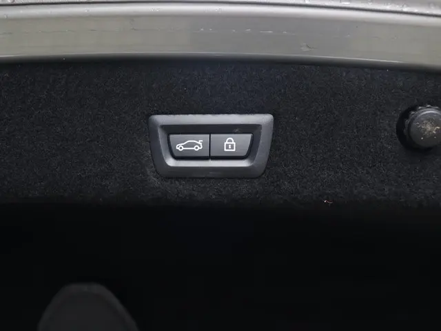 BMW 7 Serie Sedan 745e 2021 Hybride Benzine 13