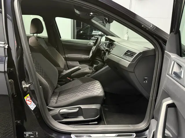 Volkswagen Polo 1.0 TSI R-Line IQ Aut 2023 2023 Benzine 6