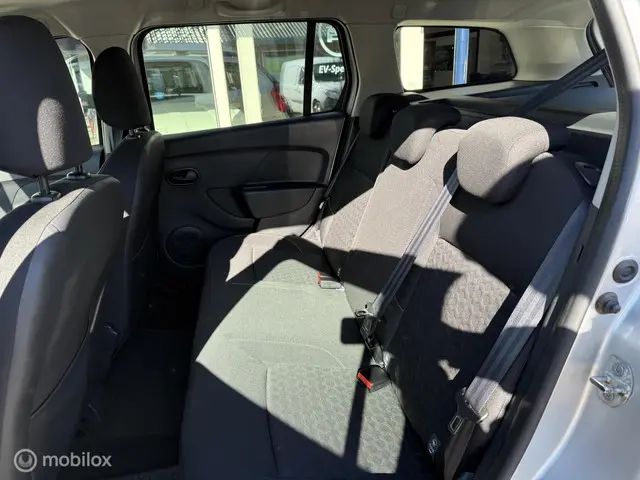 Dacia Logan MCV 0.9 TCe Lauréate 2014 Benzine 11