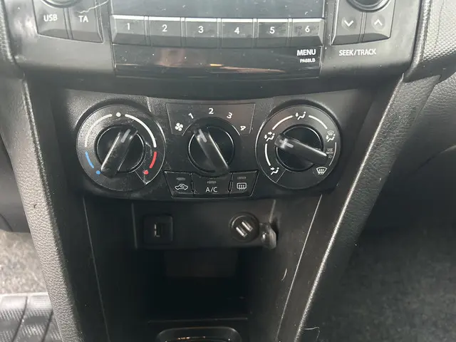 Suzuki Swift 1.2 Bandit EASSS 2016 Benzine 13