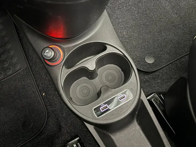 Fiat 500C 1.0 Hybrid Dolcevita 2022 Hybride Benzine 30