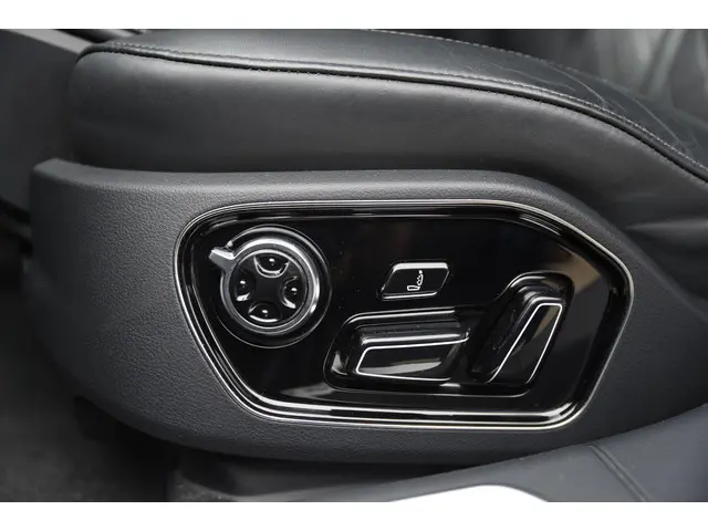 Audi S8 4.0 TFSI S8 quattro Pro Line+ 2013 Benzine 13