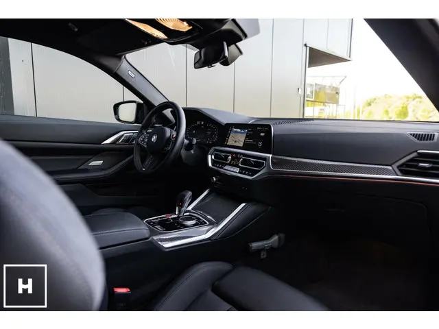 BMW M4 4-serie Coupé xDrive Competition 2021 Benzine 2