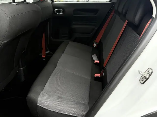 Citroën C4 Cactus 1.2 PureTech Rip Curl 2016 Benzine 14