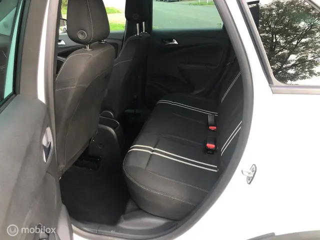 Opel Crossland 1.2 Turbo Elegance 2024 Benzine 15