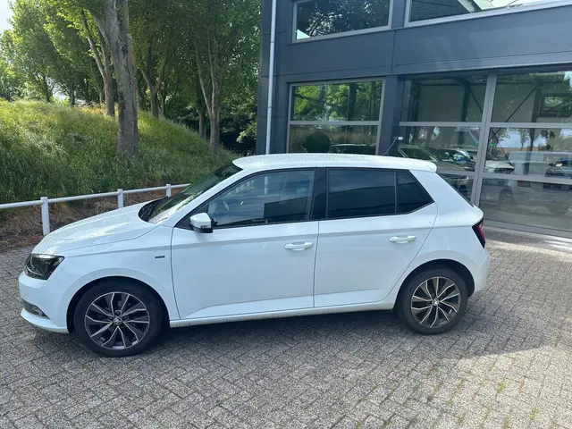 Škoda Fabia 1.0 TSI Drive navigatie trekhaak 2017 Benzine 4