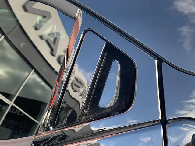 Nissan Juke 1.0 DIG-T N-Connecta 2025 Benzine 32