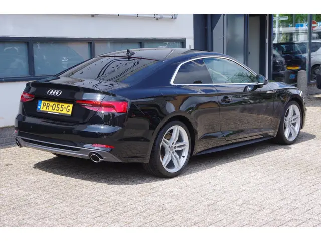 Audi A5 Coupé 2.0 TFSI ultra Launch Edition 2017 Benzine 3
