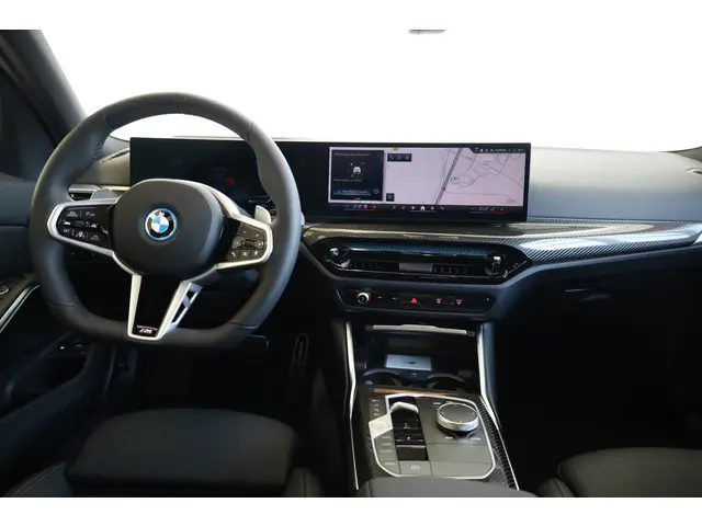 BMW 3 Serie Touring 330e 2026 Hybride Benzine 10