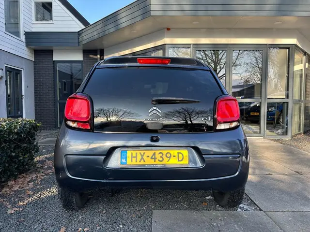 Citroën C1 1.0 e-VTi Style Edition 2016 Benzine 4