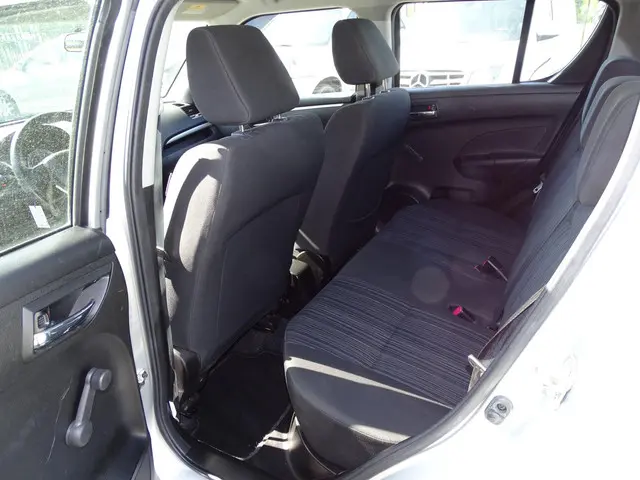 Suzuki Swift 1.2 Bandit EASSS 5 DEURS 2013 Benzine 8